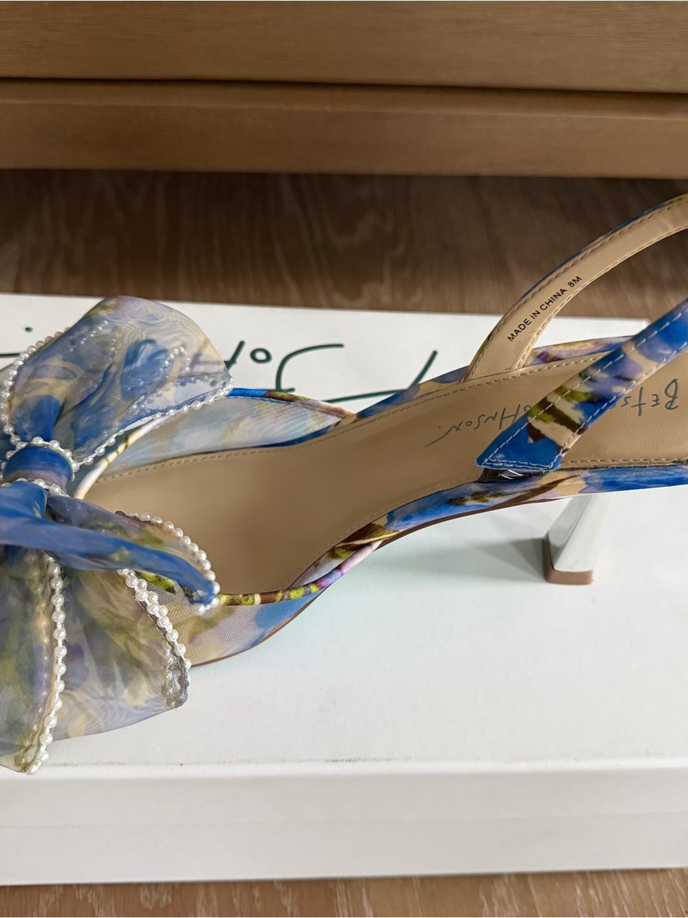 Betsey Johnson Blue Floral Bow Slingback Heels - Picture 7 of 7
